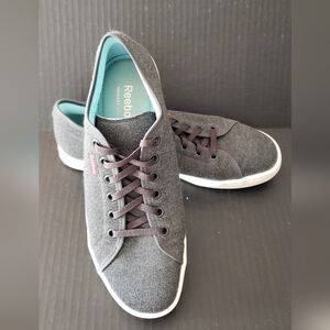 Reebok Memory Tech. Size 9.5.